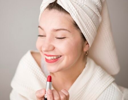 The Ultimate Guide to Moszacos Lipstick Moisturizing: Secrets to Luscious Lips
